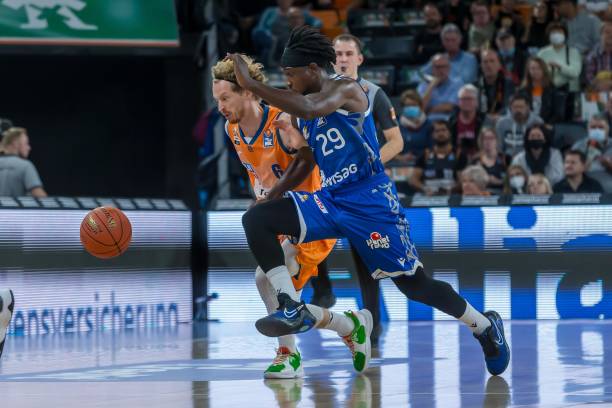 本届羽毛球 本届羽毛球