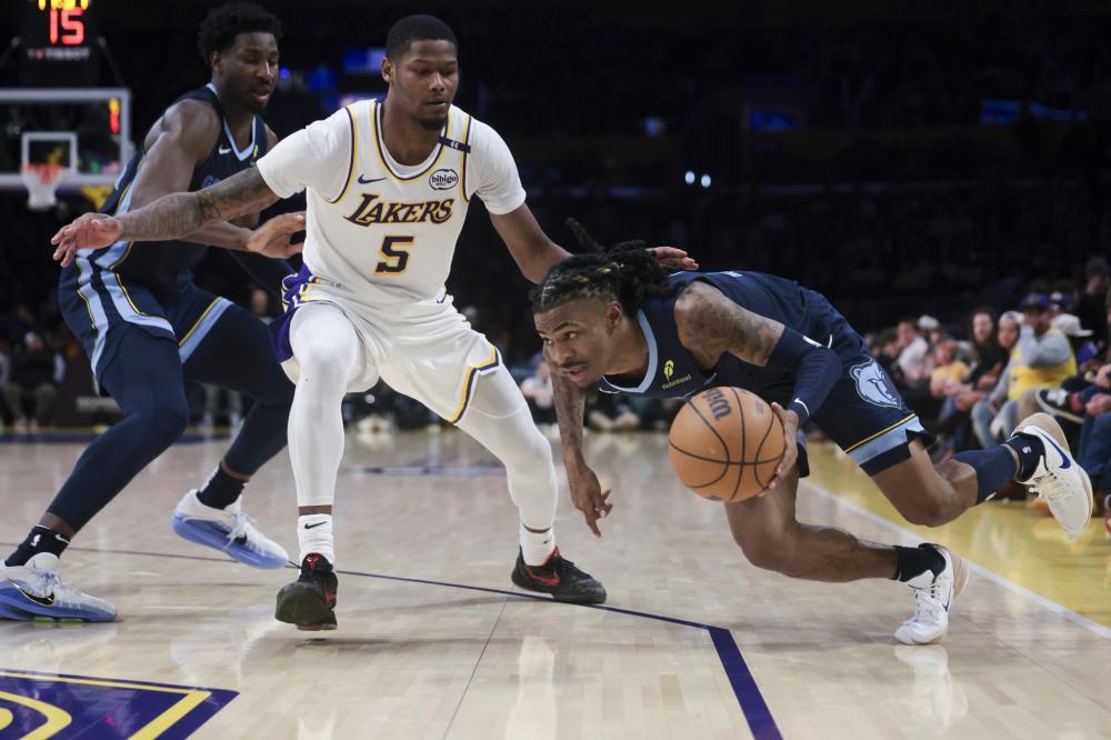 了他的反应 了他的反应