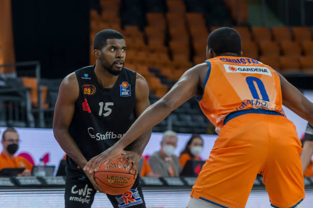 以海报传递 以海报传递