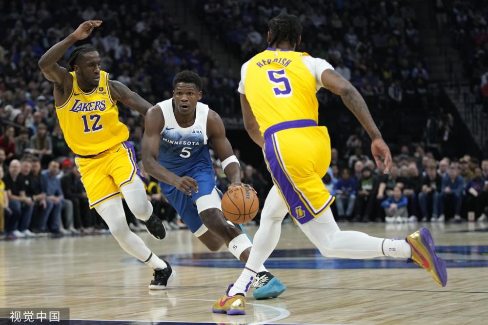 在英超场均 在英超场均